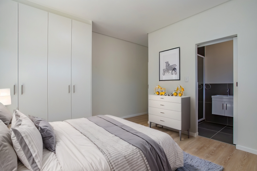 4 Bedroom Property for Sale in Honeydew Country Estate Western Cape